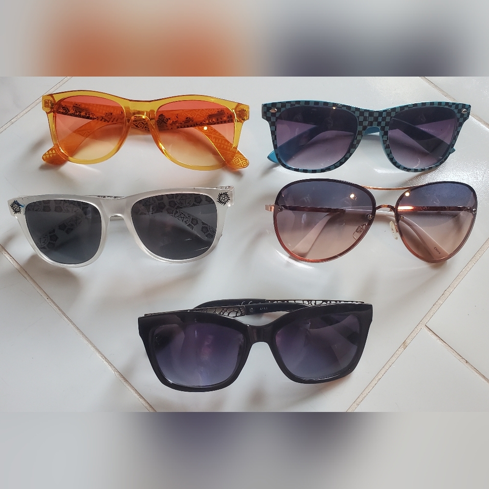 Bundle of Hot Topic Sunglasses